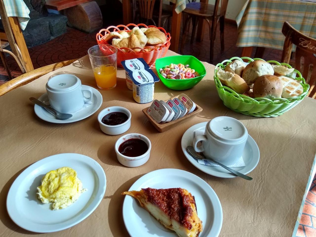 Hosteria Bajo Cero Villa La Angostura Zewnętrze zdjęcie